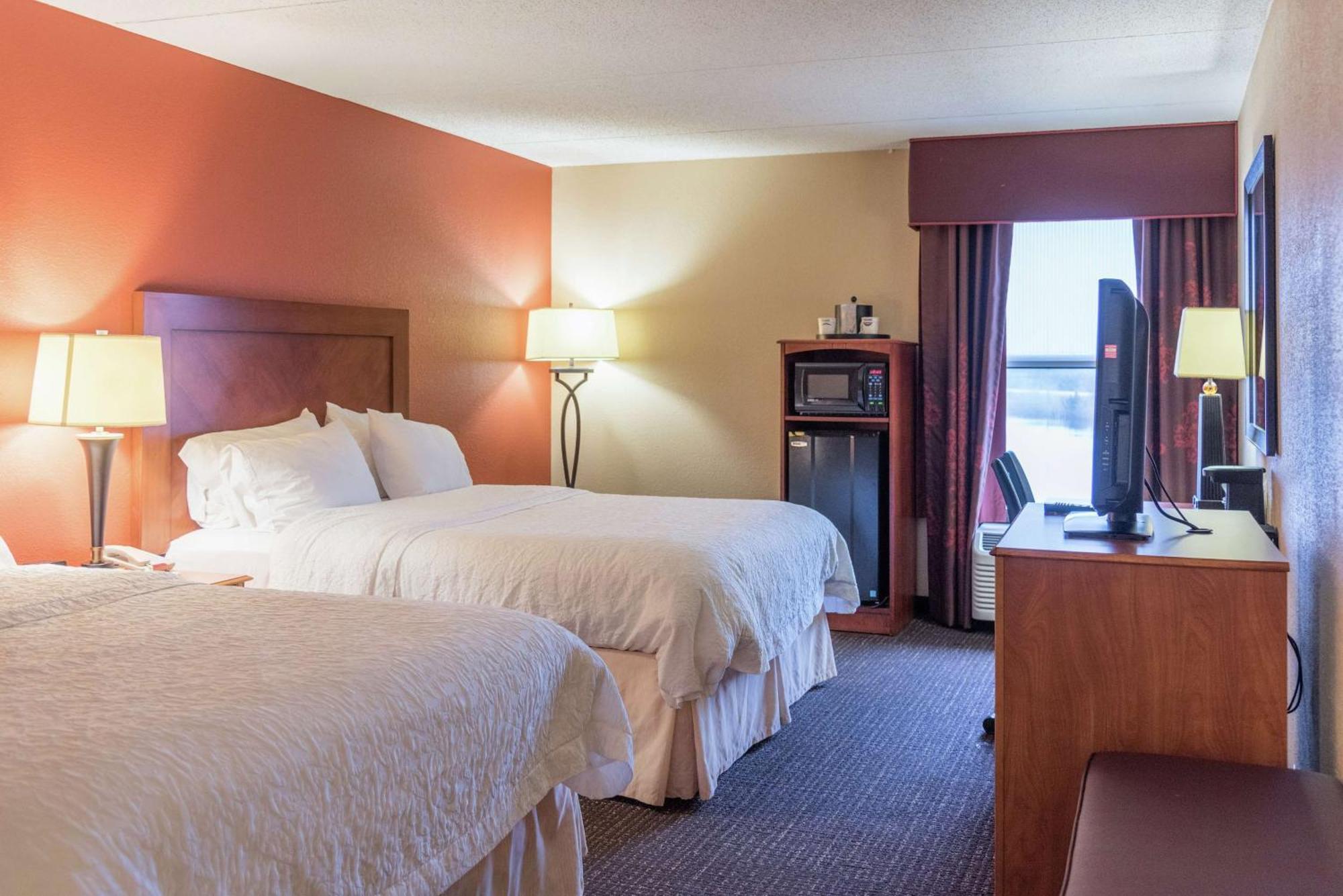 Hampton Muskegon 3* Muskegon Heights