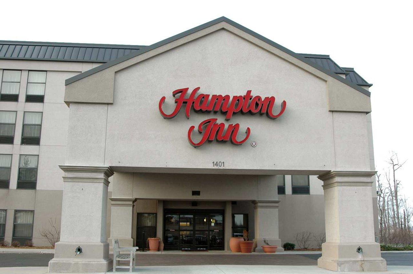 Hampton Muskegon Hotel
