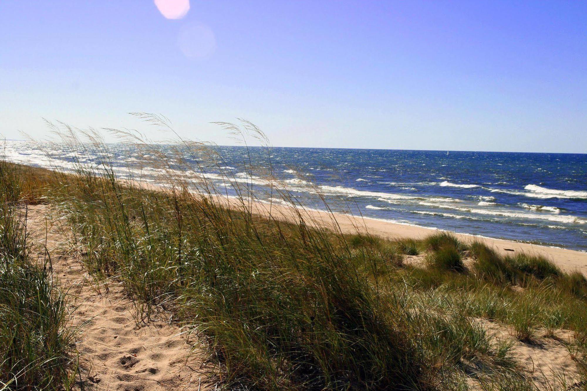 Hotel Hampton Muskegon 3*